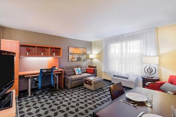 Room 13 of 24