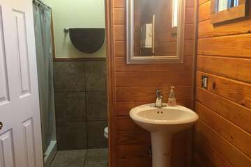 Bathroom sink