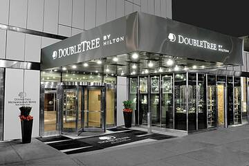 DoubleTree by Hilton Metropolitan New York City