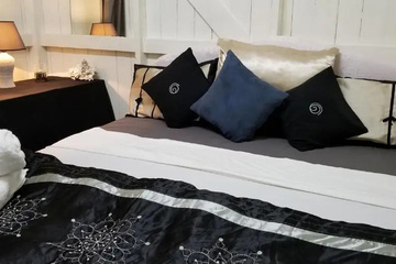 guest_rooms