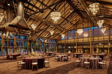 Banquet hall