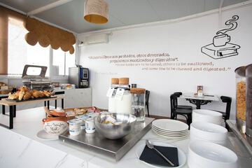 Breakfast area