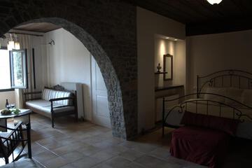 Photo 56