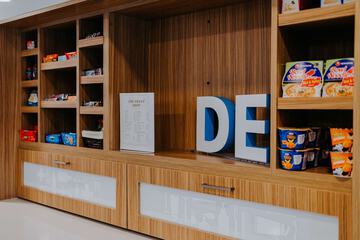 Snack bar