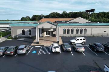 Whaler Inn and Suites