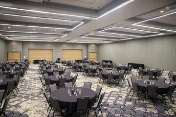 Banquet hall