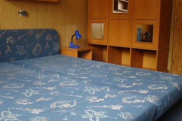guest_rooms
