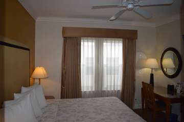Room 5 of 39