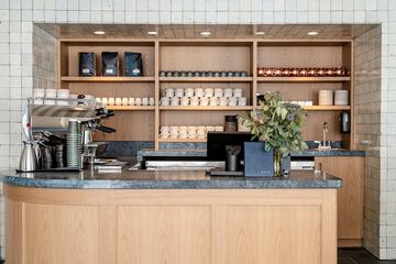 Coffee shop