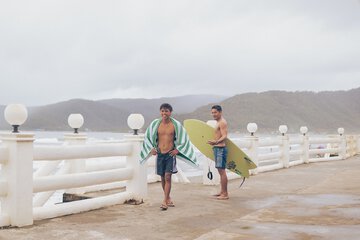 Surfing/boogie boarding