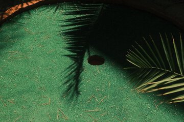 Mini-golf