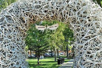 Shopping center shuttle