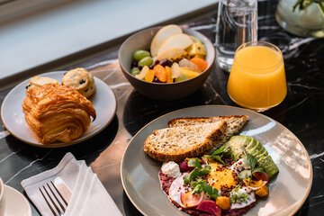 Breakfast/Coffee Service 70 of 86