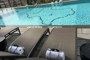 Rooftop pool