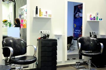 Hair salon