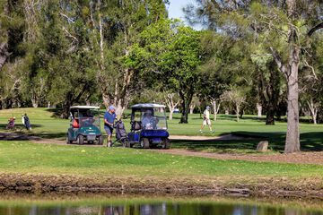 Golf