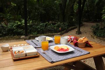 Breakfast meal