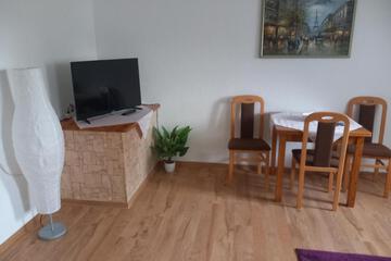 Photo 33