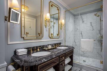 Bathroom shower