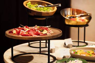 Breakfast buffet