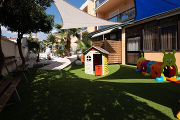 Children's play area - outdoor