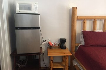 Mini-refrigerator