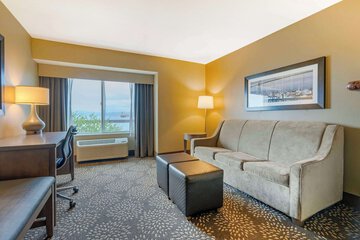 Room 18 of 35