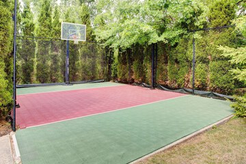 Sport court