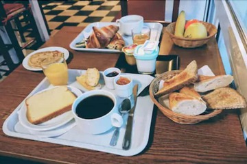 Breakfast meal