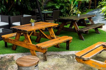 Poolside bar