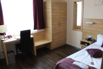 In-room business center