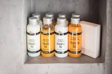 Bathroom amenities