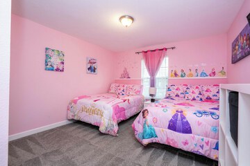 Children's theme room