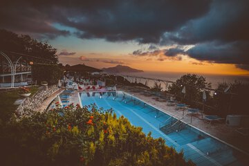 Rooftop pool