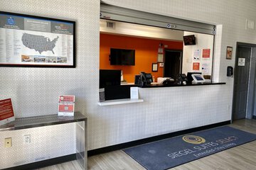 Hotel Interior 8 of 17