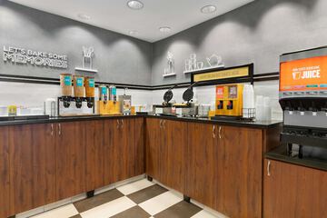 Breakfast/Coffee Service 45 of 50