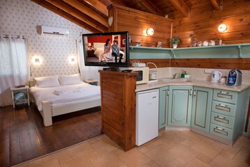 Private kitchenette