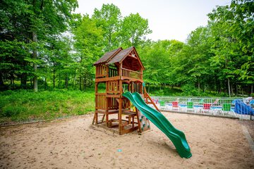 Children's play area - outdoor