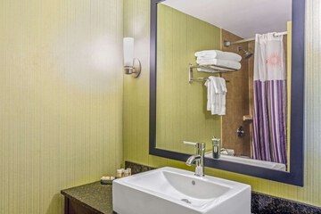 Room 20 of 45