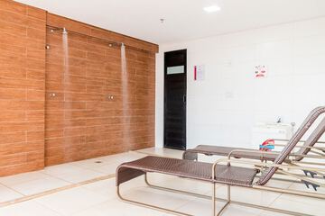 Steam room