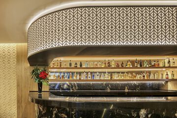 Snack bar