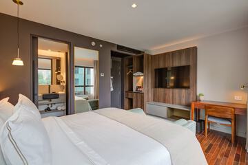 Room amenity