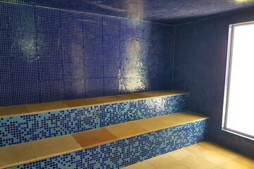 Steam room