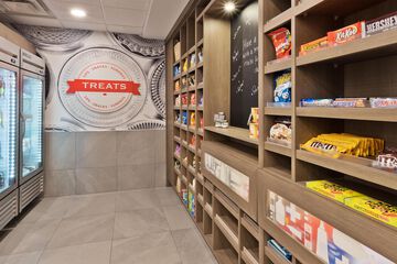 Snack bar