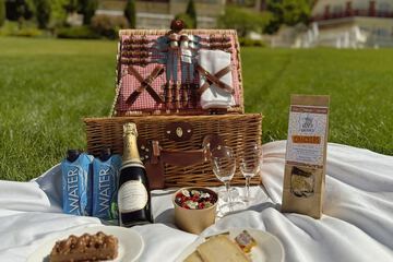 BBQ/picnic area