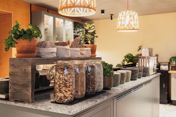 Breakfast buffet