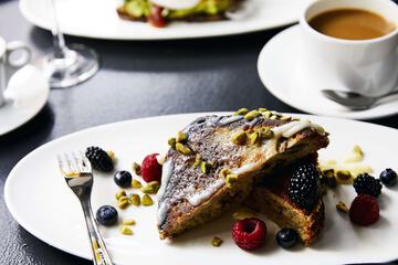 Breakfast/Coffee Service 96 of 118