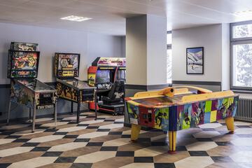 Game room