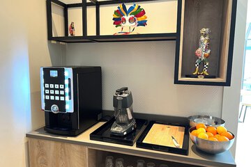 Coffee service