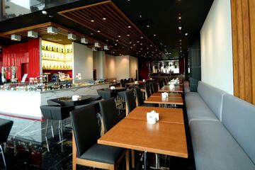 Food court